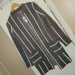 Buckle BKE flyaway stripped coat open front sweater/Cardigan Size small
